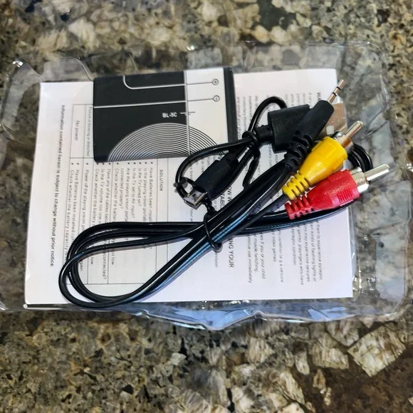 Handheld Game Console - Black - Picture 6 of 6